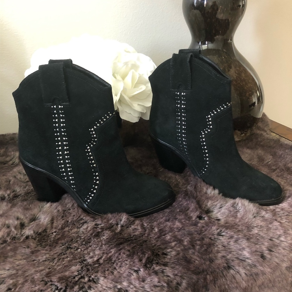 New Joie Monte Black Suede bootie Studded Cowboy size 35.5